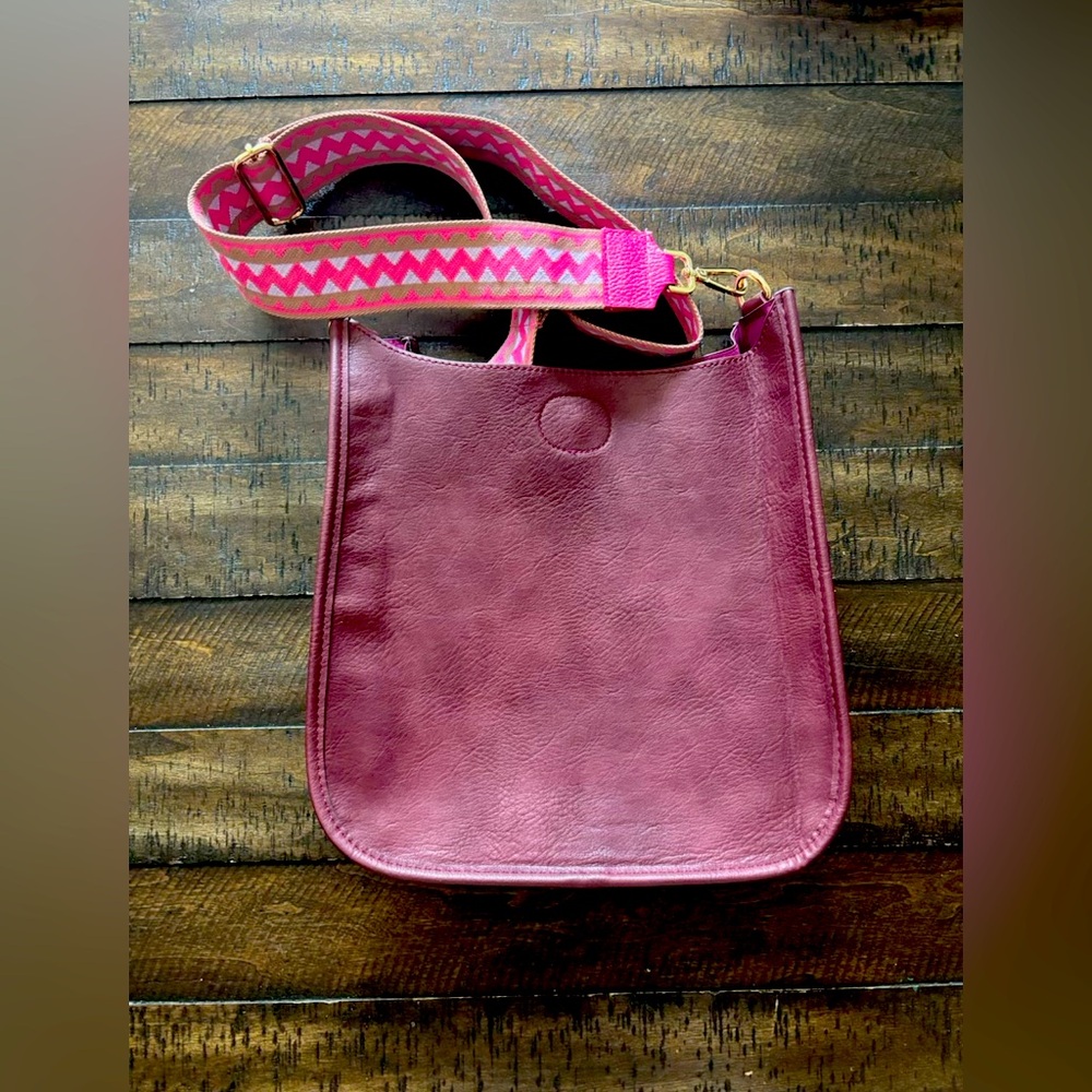 Ahdorned  Large Vine Color Crossbody